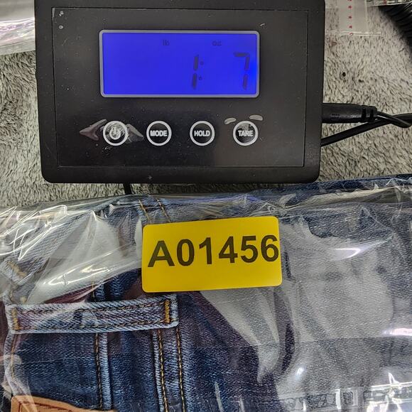 Levi's Jeans Womens 24W Blue Dark Wash Classic Straight Leg Stretch Denim Casual - Picture 15 of 15